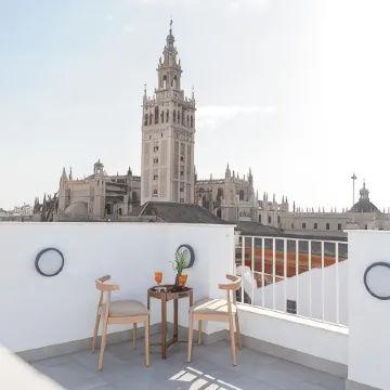 U-Sense Sevilla Catedral Отели рядом с достопримечательностью «Дом-музей Мурильо»