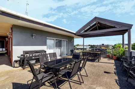 City Heart Motel Warrnambool Отели в г. Уоррнамбул