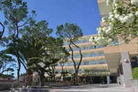 Hotel Las Vegas فنادق في سالو