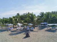 L'Sirene Boutique Resort - Beach