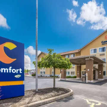 Comfort Inn & Suites Fairborn Near Wright Patterson AFB