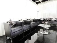 Pondok Keluarga Osamaliki Hotels in Sidorejo