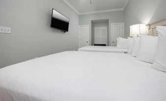 Phoenix Gulf Towers 1102 Condo