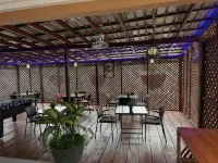 Ampric Guest House and Lounge Hotels in Ga West
