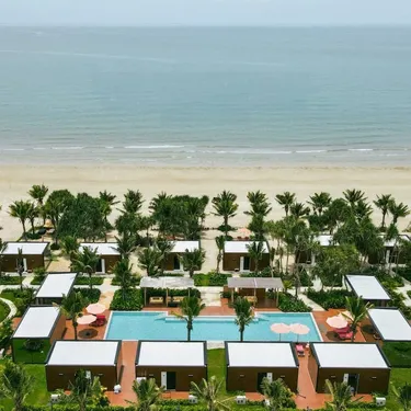 รูปภาพของMirror Mirror Hotel Cafe & Restaurant