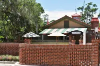 Willow Lodge Hotels in Pawleys Island