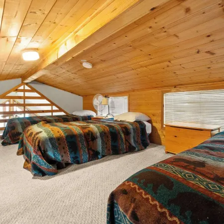 Willamette Pass Inn & Chalets