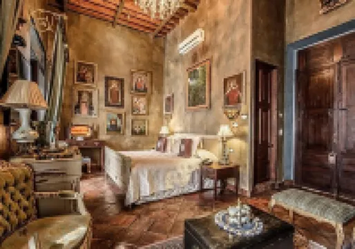 Casa Pedro Loza โรงแรมใน