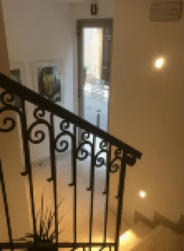 依斯卡路斯奢華套房維羅納公寓飯店