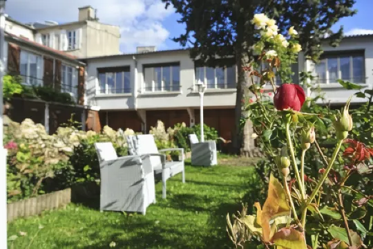 Hôtel du Cheval Rouge