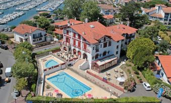 Hôtel & Résidence Vacances Bleues Orhoïtza