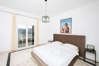 Le Parfait II : Bord de Mer Central et Luxueux