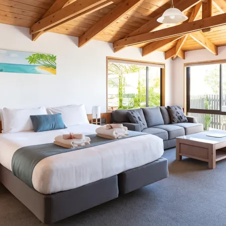 Kimi Ora Eco Resort