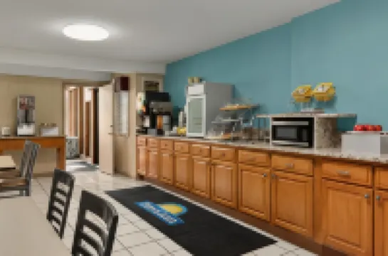 Days Inn by Wyndham Cartersville