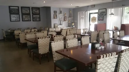 Days Inn by Wyndham Cocoa Cruiseport West at I-95/524