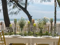 Larisa Beach Resort Hotels in Morjim