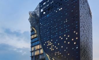 Vivere Hotel, Artotel Curated