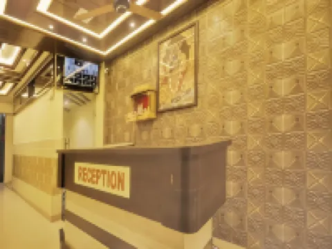 โฮเต็ลปรากาติพาเลซ โรงแรมในมธุระ