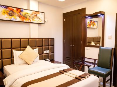 Viveka Hotel Colombo