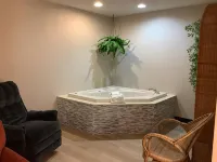 Days Inn by Wyndham Kingdom City Hotels in Fulton