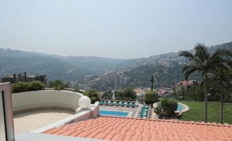 Monteverde Hotel