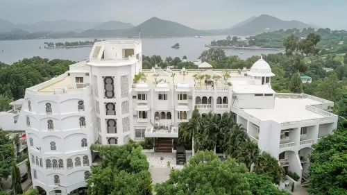 Hotel Hilltop Palace - شرفة