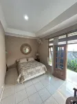 Villa Cicilia Hotel dekat Gapura Tol Kahyangan, Magelang