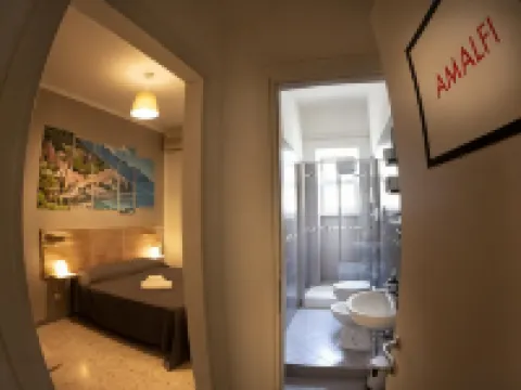 薩萊諾中心家庭旅館 薩萊諾住宿飯店