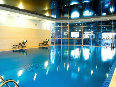 Hotel & Fitness Center Mandarin