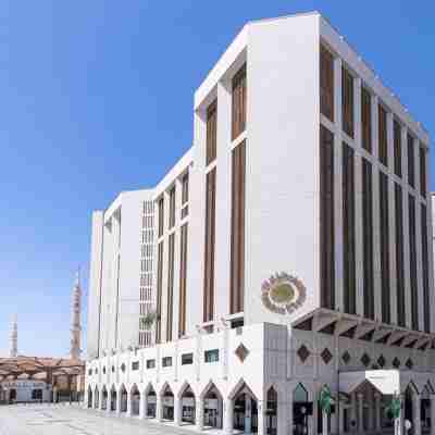 The Oberoi, Madina Hotel Exterior
