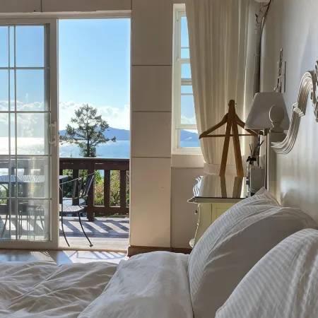 Geojedo Celeste Pension