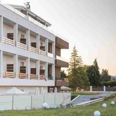 Mythic Summer Hotel Hotel Exterior