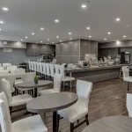 Home Inn & Suites Saskatoon South - فطور