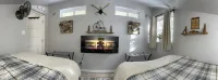 McCall Art House-5 minutes from Lake on 1.6+acres- Art/Hot Tub/Foosball/Arcades - 4-Star