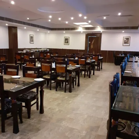 LA PLATINA PREMIUM SUITES