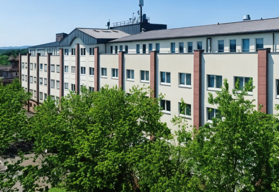 Victor\'s Residenz-Hotel Saarlouis - Housity
