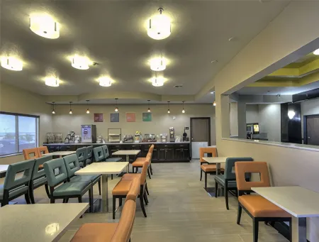 Comfort Inn & Suites, White Settlement-Fort Worth West, TX