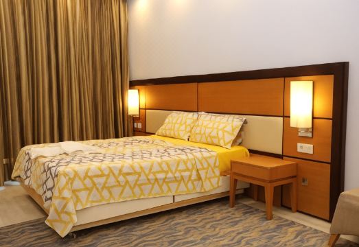 코마게네이즈 호텔