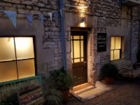 Stylish Town Centre Apartments Hotels in Nailsworth