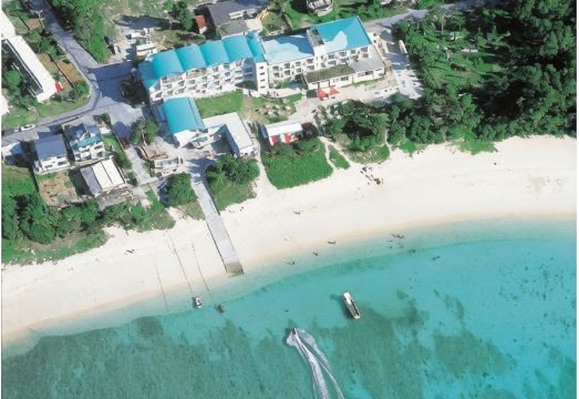 토카시키섬 해변