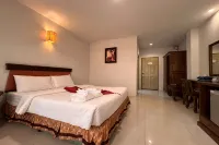 Chiangrai Grand Room Hotel