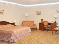 Evropa Hotel 茹科夫斯基住宿飯店