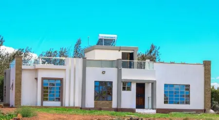 Countryside Family Friendly Villa at the Slopes of Mt.Kenya with Rhino Watch Top Отели в г. Ньери