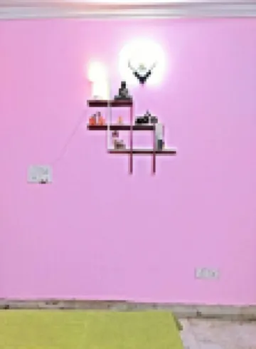 Pink Bliss: Cozy Retreat in Saket