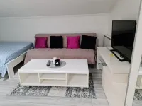 Charmant studio prés de Paris Hotels in Bondy