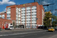 Okhotnik Hotel - วิวภูเขา