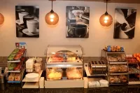 Best Western Plus Omaha Airport Inn - Desayuno