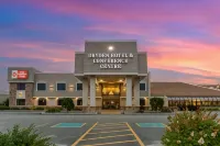 Best Western Plus Dryden Hotel  Conference Centre - parking
