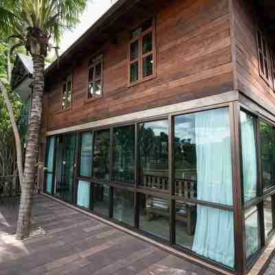 บ้านสวนรถไฟรีสอร์ท Hotel Exterior
