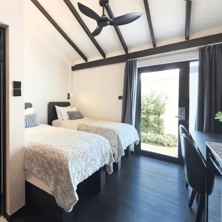 Coliwoo Resort Changi Отели рядом с достопримечательностью «Парк Пасир-Рис»